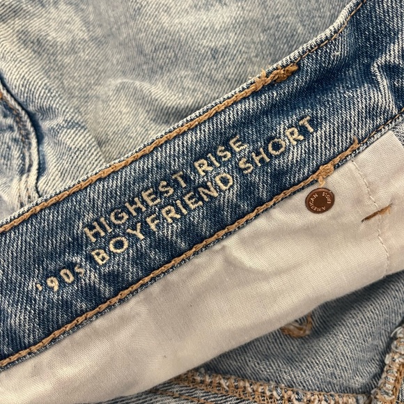 American eagle highest rise 90’s boyfriend short - Picture 4 of 5